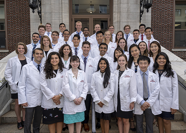 New DMD Students Begin Their Journey With Gratitude and Enthusiasm | Harvard  School of Dental Medicine